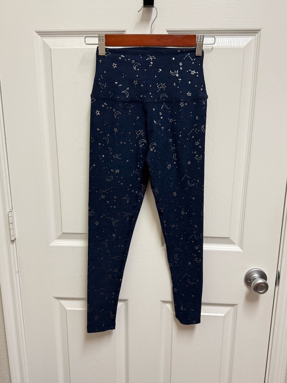 Beyond Yoga Navy Galaxy Pattern Leggings